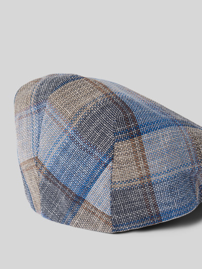 Produktfoto, Schiebermütze aus Leinen-Baumwoll-Mix von Müller Headwear, Gitterkaro in Blau und Braun, verstärkter Schirm, strukturierte Textur