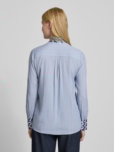 Herzensangelegenheit Regular Fit Seidenbluse mit Schleifen-Detail Hellblau 5