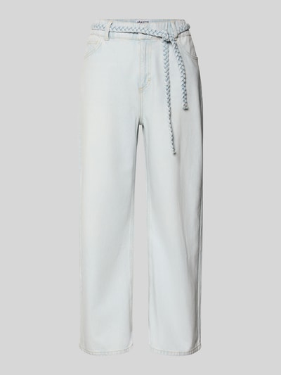 Produktfoto, Jeans mit Gürtel in Flecht-Optik von JAKE*S STUDIO WOMAN aus Lyocell-Mix mit Woll-Anteil, hellblaue Wide Leg, sichtbare Eingrifftaschen, strukturierte Textur