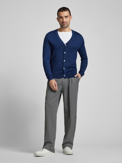 Christian Berg Men Slim fit cardigan van wolmix met V-hals Donkerblauw gemêleerd - 1