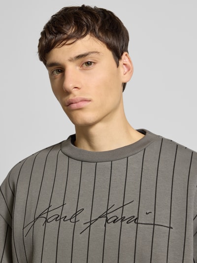 KARL KANI Bluza z wyhaftowanym logo Jasnoszary 3