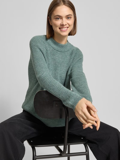 Only Comfort fit gebreide pullover met ronde hals en kraag, model 'JESS' Rietgroen - 3