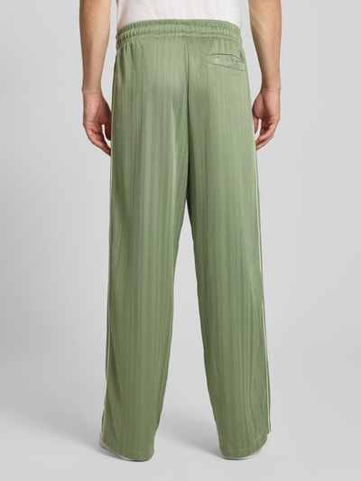 Karl Kani Wide Fit Sweathose mit Logo-Stitching Oliv 5