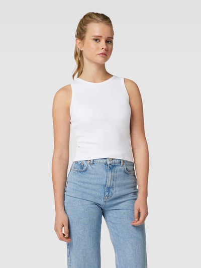 Review Basic Tanktop Weiss 4