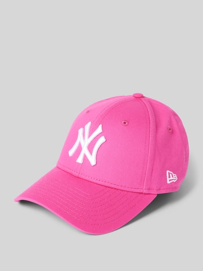 New Era Basecap mit Motiv-Stitching Pink 1