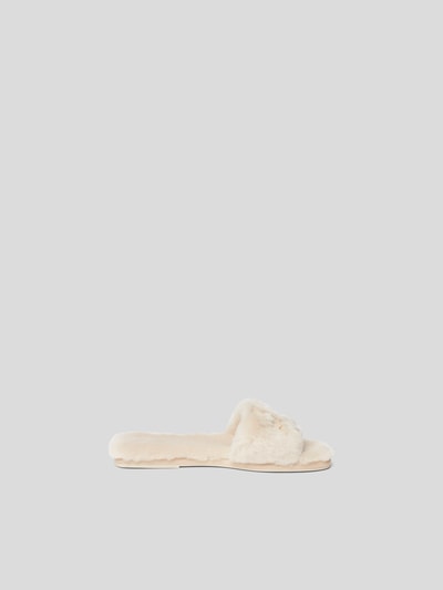 Tory Burch Pantoletten mit Fellbesatz Ecru 5