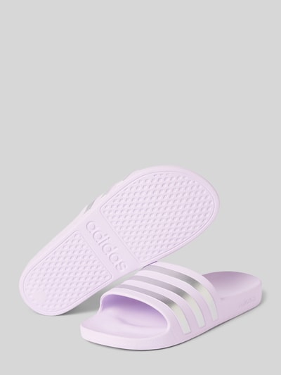 ADIDAS SPORTSWEAR Slides mit Label-Detail Modell 'ADILETTE AQUA' Flieder 4