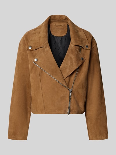 Produktfoto, Lederjacke mit Reverskragen Modell 'Kaia' von STAND STUDIO aus braunem Ziegenvelours, glatte Textur, silberner Reißverschluss