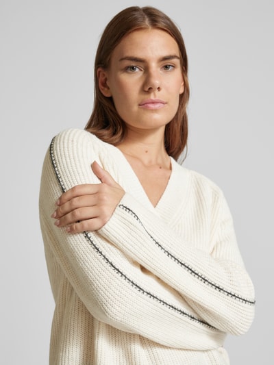 s.Oliver RED LABEL Regular Fit Strickpullover mit V-Ausschnitt und Kontrast-Details Offwhite 3