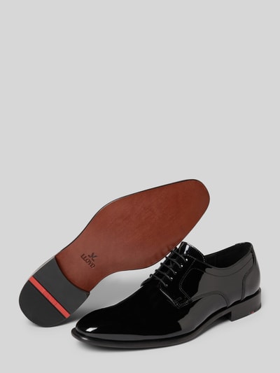 Produktfoto, Derby-Schuhe aus echtem Leder Modell 'LENO' von Lloyd, czarne, zaokrąglony kształt, błyszcząca powierzchnia, gładka podeszwa, sznurowane, obcas 3 cm w rozmiarze 44, wysokość cholewki 7 cm w rozmiarze 44, szerokość w rozmiarze 44, elegancki design