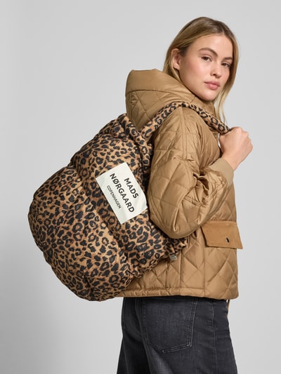 MADS NØRGAARD Tote bag met logopatch, model 'Pillow' Middenbruin - 1