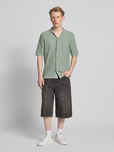 ONLY & SONS Koszula casualowa o kroju regular fit z kołnierzem z połami model ‘TONY’ Oliwkowy 1