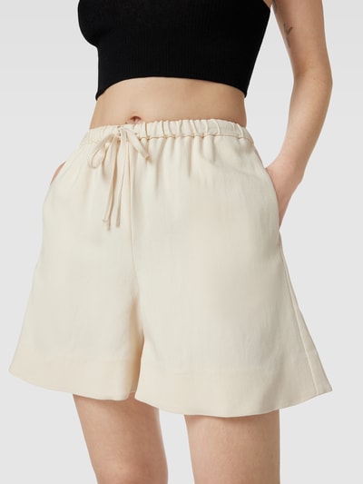 By Malene Birger Shorts mit Eingrifftaschen Offwhite 3