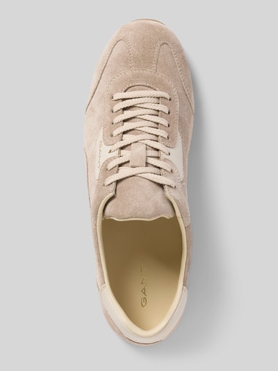 Productfoto, Sneaker uit leer met label-detail model 'Spearclub' van Gant, beige tinten, afgeronde neus, vetersluiting, rubberen zool, echte leerstructuur, maat 44: hakhoogte 1 cm, schachthoogte 8 cm, schachtwijdte 10 cm