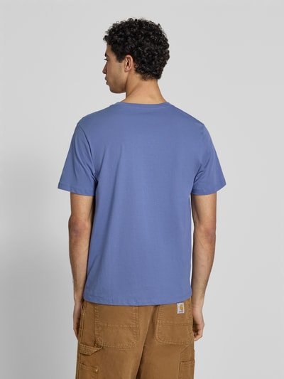 Męski t-shirt Regular Fit T-Shirt aus reiner Baumwolle Modell 'EGGO' von Pepe Jeans, efekt: jednolity kolor, dżersej, czysta bawełna, naszywka z logo, okrągły dekolt, krótki rękaw, widok całej sylwetki z tyłu.