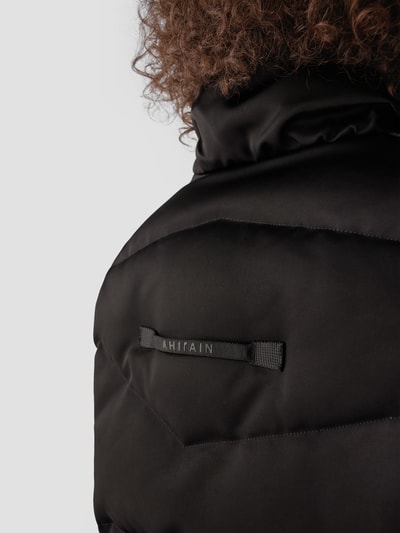 Ahirain Daunenjacke in Stepp-Optik Schwarz 3
