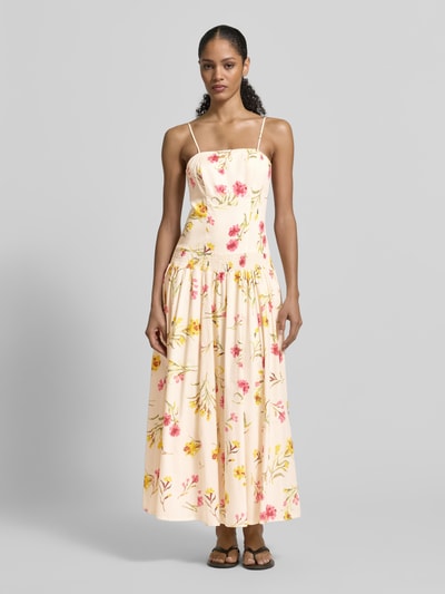 Frauenmodel trägt Midikleid mit verstellbaren Trägern von Jake*s Collection, floraler Print, taillierter Schnitt, Ganzkörperansicht von vorne.