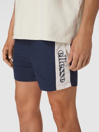 Ellesse Shorts mit seitlichen Eingrifftaschen Marine 3