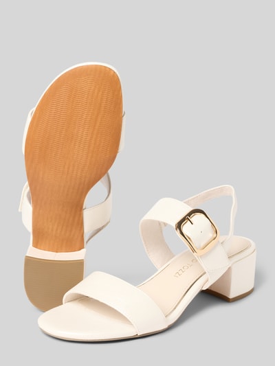 Produktfoto, Sandaletten mit Blockabsatz und Dornschließe von Marco Tozzi in Creme, abgerundete Form, strukturierte Sohle, 5 cm Absatz
