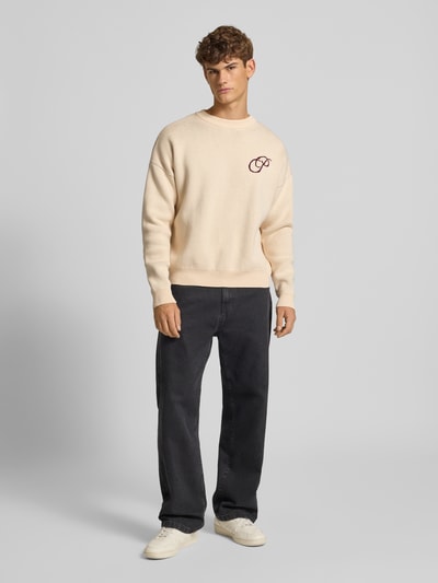 PROHIBITED Oversized Strickpullover mit Label-Print Ecru 1