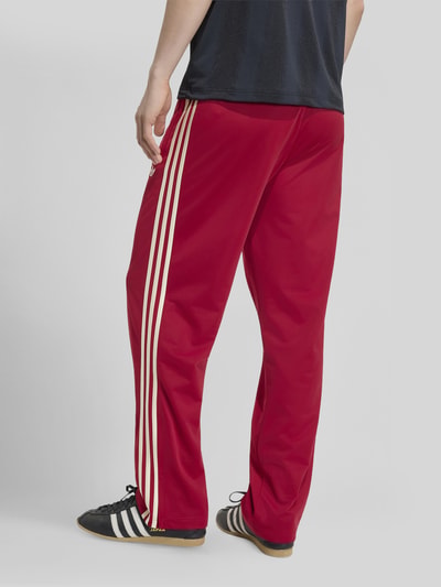 adidas Originals Regular Fit Sweathose mit Logo-Stitching Modell 'FIREBIRD' Bordeaux 5