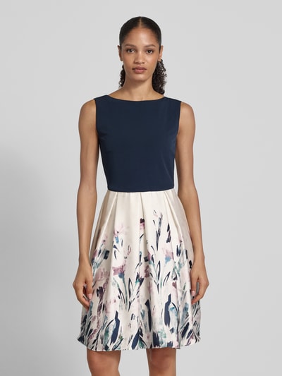 Christian Berg Cocktail Knielanges Cocktailkleid mit Rundhalsausschnitt Marine Melange 4