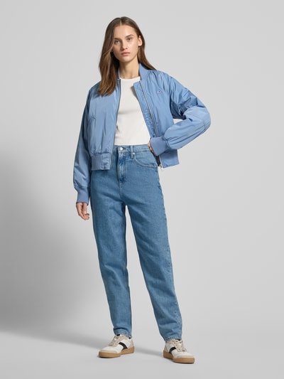 Tommy Jeans Mom Fit Jeans im 5-Pocket-Design Hellblau 1