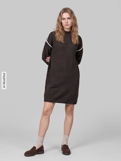 VERO MODA Regular Fit Strickkleid mit Kontraststreifen Schoko Melange 1