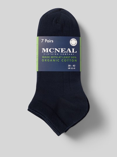 Produktfoto, Sneakersocken im 7er-Pack mit Label-Detail von MCNEAL für Herren, Baumwoll-Mix mit Stretch-Anteil, gerippte Bündchen, dunkelblau