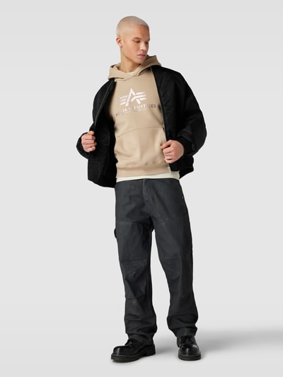 Alpha Industries Hoodie met labelprint Zand - 1