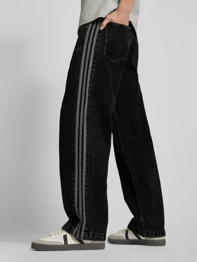 adidas Originals Jeans mit Eingrifftaschen Black 3