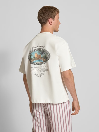 PROHIBITED T-Shirt mit Label-Stitching und Rundhalsausschnitt Offwhite 4