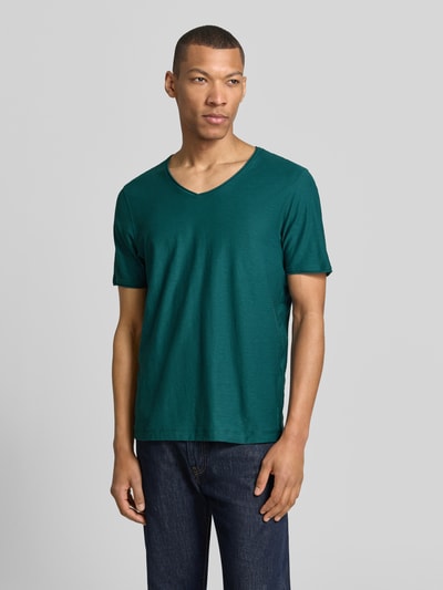 MCNEAL Regular Fit T-Shirt mit V-Ausschnitt Bottle 4