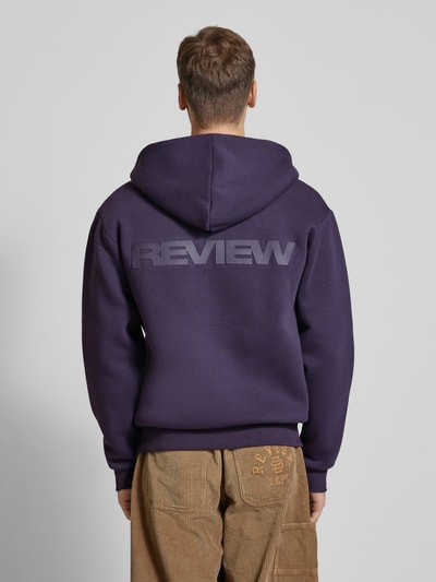 REVIEW Sweatjack met capuchon Aubergine - 5