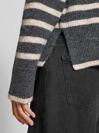 PIECES Relaxed Fit Strickpullover mit Woll-Anteil Modell 'LINE' Dunkelgrau Melange 3