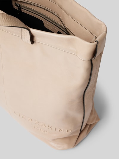 LIEBESKIND BERLIN Tote bag van puur leer met labeldetail, model 'Elvira' Taupe - 5