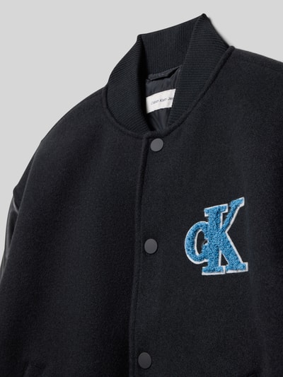 Calvin Klein Jeans Bomberka z aplikacją z logo model ‘VARSITY’ Czarny 2
