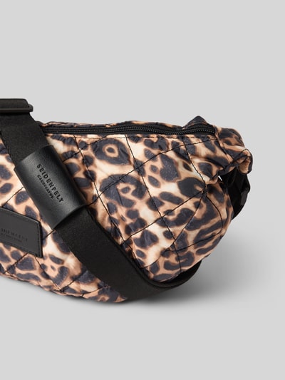 Seidenfelt Torba na długim pasku z detalem z logo model ‘EVENES’ Średniobrązowy 3