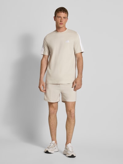 adidas Sportswear T-shirt met labelstitching en ronde hals Offwhite - 1