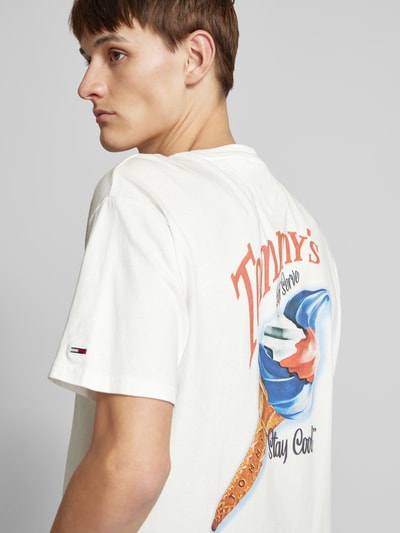 Tommy Jeans Relaxed Fit T-Shirt mit Logo-Stitching Modell 'NOVELTY' Offwhite 3