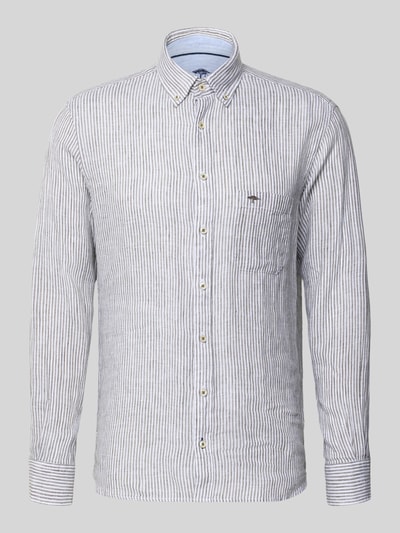 Produktfoto, Slim Fit Leinenhemd mit Button-Down-Kragen von Fynch-Hatton in Weiß mit blauen Streifen, reine Leinenstruktur, Brusttasche