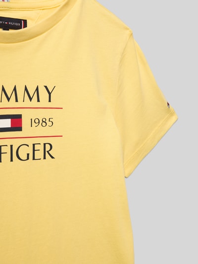 Tommy Hilfiger Teens T-Shirt mit Label-Print Gelb 2