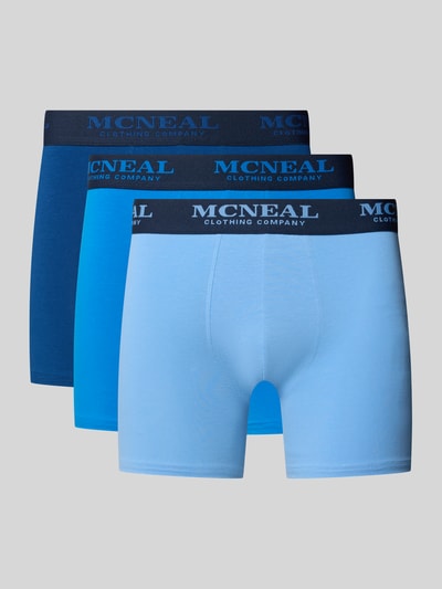 Produktfoto, Trunks mit Label-Details im 3er-Pack von MCNEAL, mieszanka bawełny i elastanu, dopasowany krój, elastyczny pas, różne odcienie niebieskiego, gładka tekstura, zestaw 3 szt.
