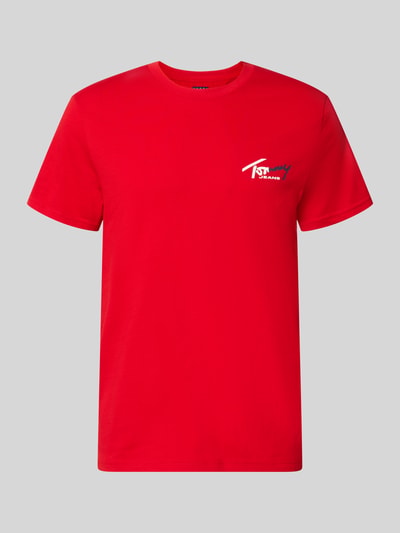 Produktfoto, czerwony t-shirt Slim Fit T-Shirt aus reiner Baumwolle von Tommy Jeans, gładka powierzchnia, logo na piersi, Męski t-shirt