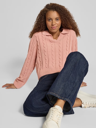 Review Sweter z dzianiny z dekoltem w serek i wykładanym kołnierzem Brudnoróżowy 3