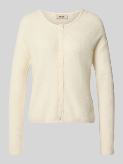 Produktfoto, Regular Fit Strickjacke aus Woll-Alpaka-Mix Modell 'Almine' von MOS MOSH in Creme mit durchgängiger Knopfleiste und Label-Emblem, Langarm, weiche Textur, Rückenlänge 51 cm, Ärmellänge 63 cm.