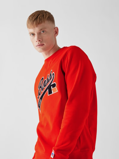 BOSS x Russell Athletic Sweatshirt mit Schriftzug Orange 3