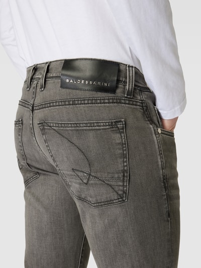 Baldessarini Tapered Fit Jeans in unifarbenem Design Modell 'Jaden' Graphit 3