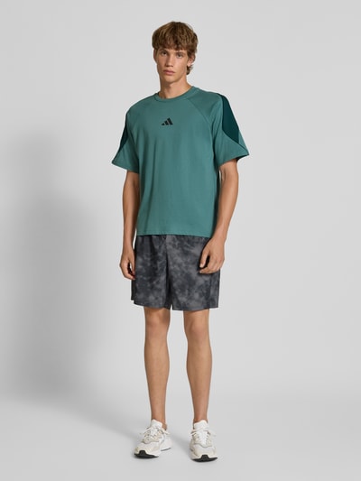 adidas Sportswear T-shirt met labelprint Lindegroen - 1