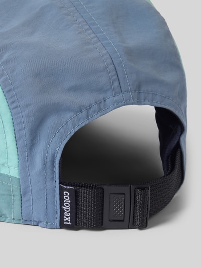 Produktfoto, 5-Panel Hat mit Logo-Print Modell 'Tech' von Cotopaxi für Herren, Panel-Einsätze, Logo-Patch, Strapback-Verschluss, blau-grüner Tech-Stoff
